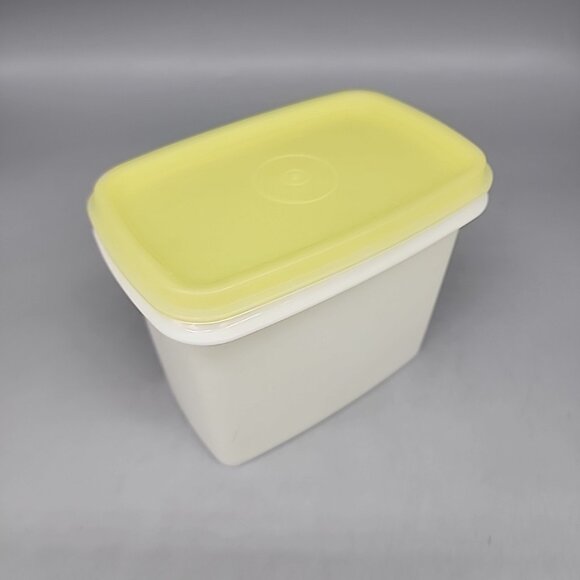 Tupperware | Kitchen | Vintage Tupperware Rectangle Keeper Container ...